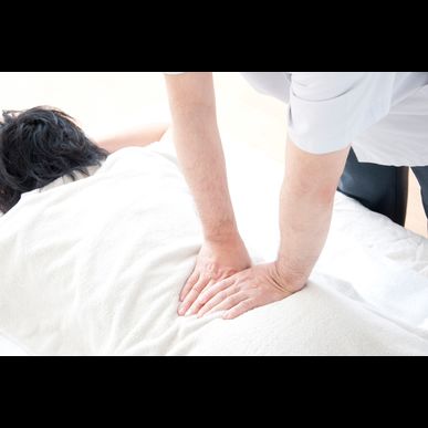 春日部にある当整骨院は腰痛を改善いたします